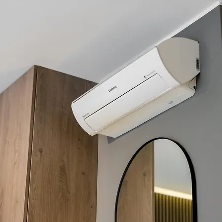 Apartment Citycenter Lux Krysiewicza 3 Airconditioning By Renters Poznan